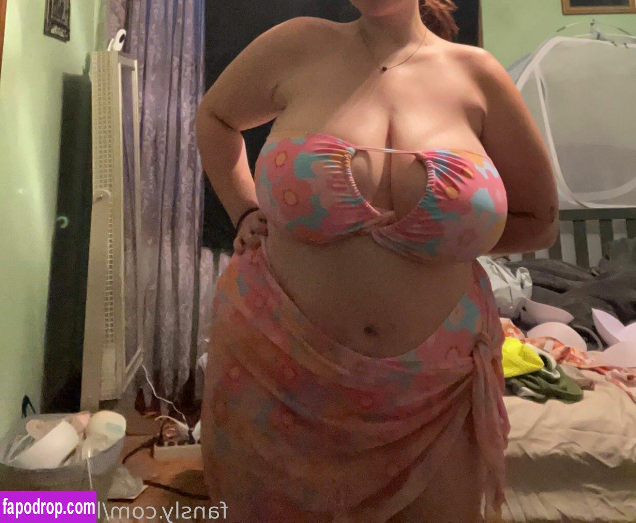 lacebeth / https: / laciearmstrong leak of nude photo #0039 from OnlyFans or Patreon