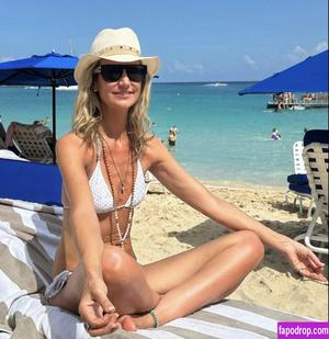 Lady Victoria Hervey слив #0048