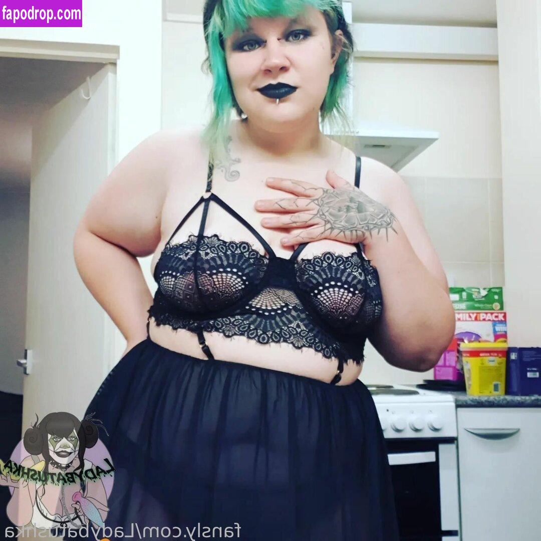 Ladybatushka / ladybatushkax leak of nude photo #0023 from OnlyFans or Patreon