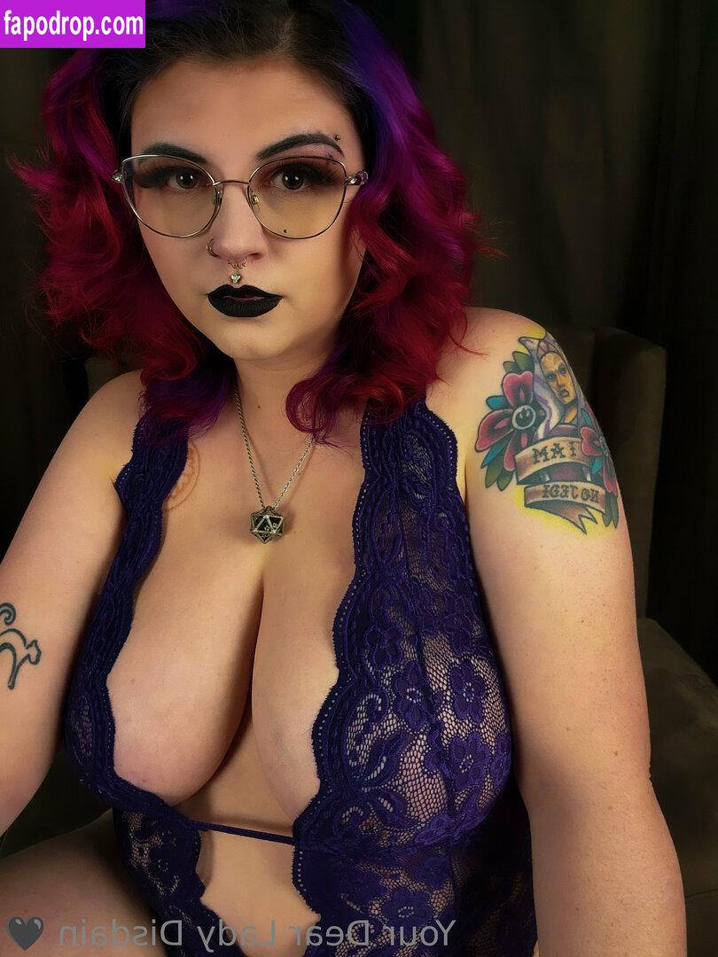 ladydisdain / Taryn / The Lady Disdain / lady_disdain_reads leak of nude photo #0033 from OnlyFans or Patreon