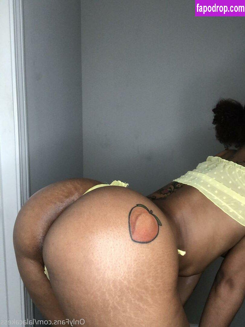 Lala Cakes / LALACAKES leak of nude photo #0037 from OnlyFans or Patreon