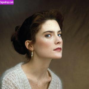 Lara Flynn Boyle photo #0013