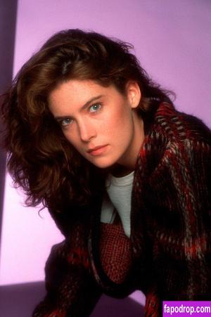 Lara Flynn Boyle photo #0026