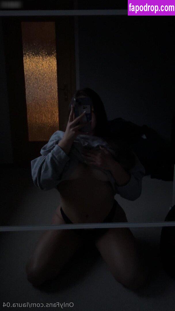 laura.04 /  leak of nude photo #0006 from OnlyFans or Patreon