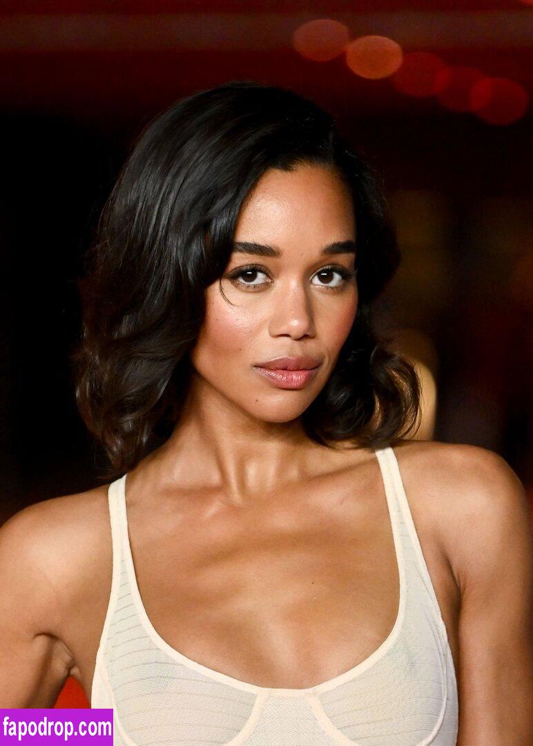 Laura Harrier / LauraHarrier слитое обнаженное фото #0054 с Онлифанс или Патреон