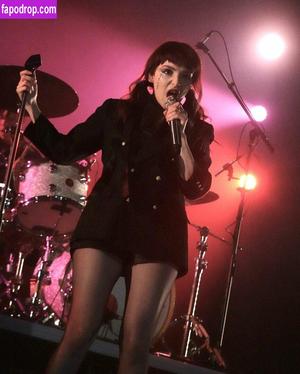 Lauren Mayberry photo #1170