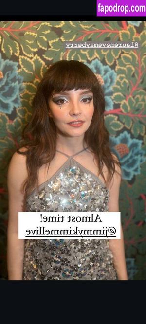 Lauren Mayberry photo #1186