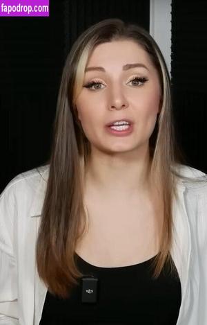 Lauren Southern photo #0025