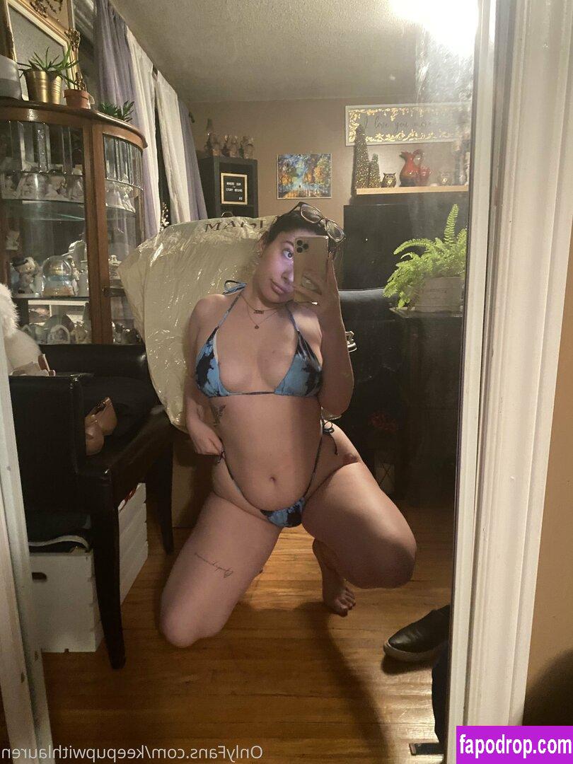 laurennncapuano / laurenncapuano / xxthankyounext leak of nude photo #0005 from OnlyFans or Patreon