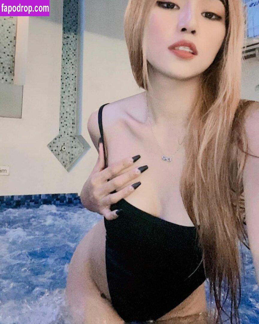 laurieb_69 / cuteylau06 leak of nude photo #0002 from OnlyFans or Patreon