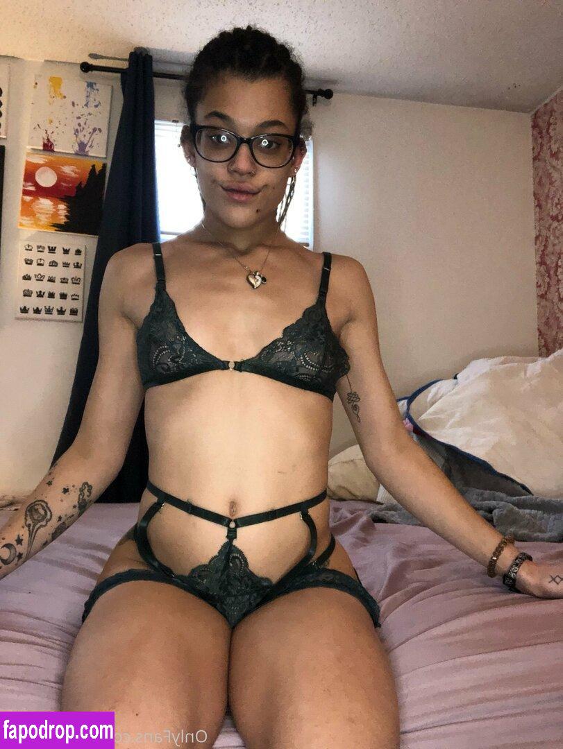 lauryn.roes / laurynmay leak of nude photo #0004 from OnlyFans or Patreon