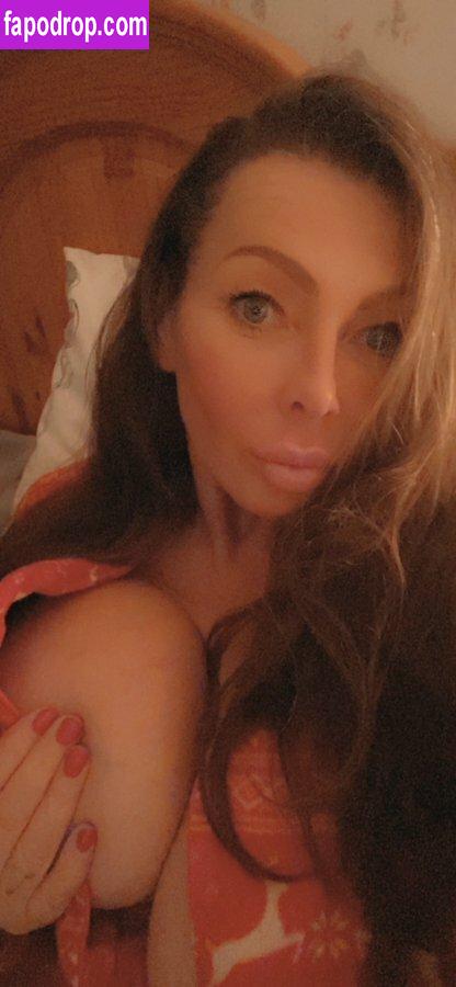 Lea Walker / leawalkerofficial / officiallyleawalker leak of nude photo #0001 from OnlyFans or Patreon