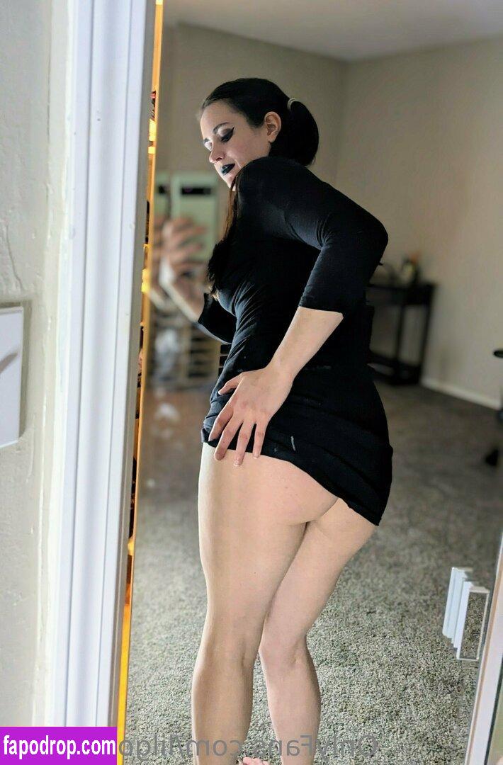lilgothhunny / lilgothhunnyx leak of nude photo #0065 from OnlyFans or Patreon