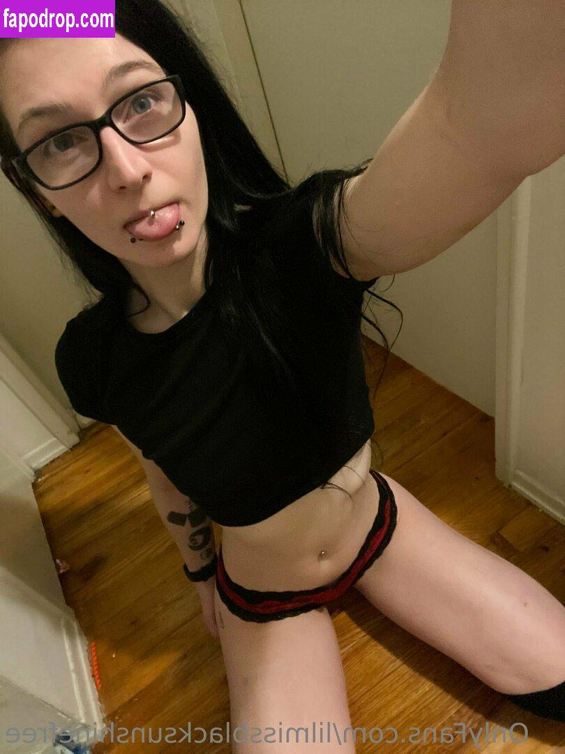 lilmissblacksunshinefree / lilmisssunshine93 leak of nude photo #0037 from OnlyFans or Patreon