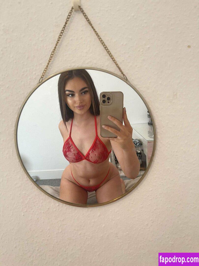 Lily Mascall / lilym03 / lilymascall / lilymascallxx leak of nude photo #0001 from OnlyFans or Patreon