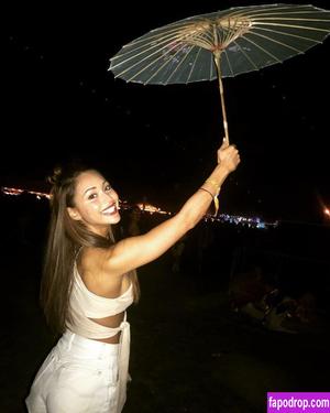 Lindsey Morgan photo #0065