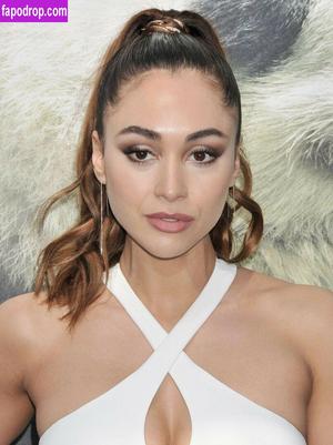 Lindsey Morgan слив #0147