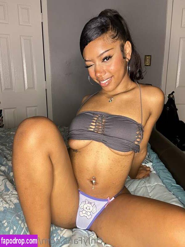 Little Lina / littlelina04 / littlelina_yt leak of nude photo #0004 from OnlyFans or Patreon