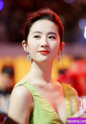 Liu Yifei фото #0004