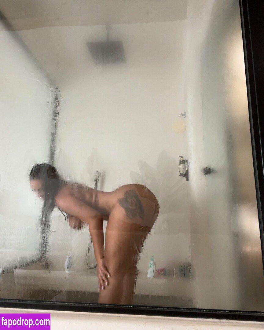 liv_742 / ohgodhoneynooo leak of nude photo #0021 from OnlyFans or Patreon