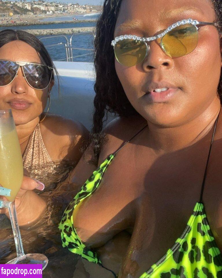Lizzo / lizzobeeating leak of nude photo #0045 from OnlyFans or Patreon