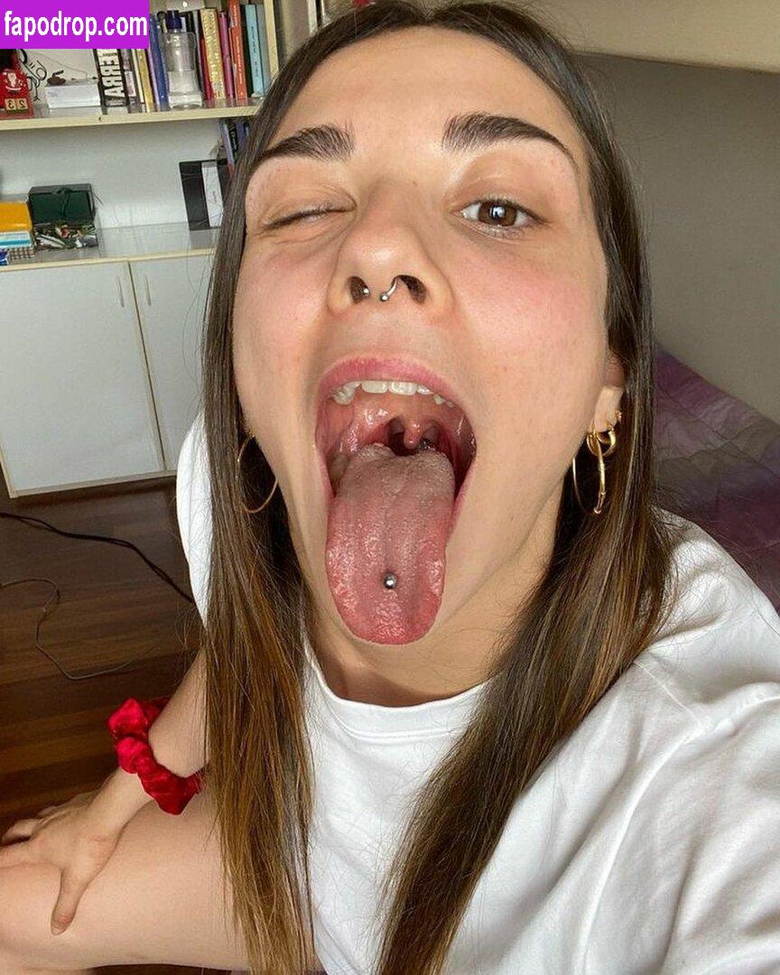 Long Tongue Fetish / _longtonguelewis / diqueentongue / longtonguelewis leak of nude photo #0304 from OnlyFans or Patreon