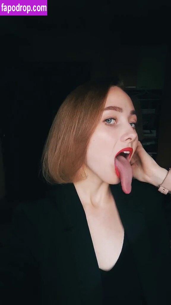 Long Tongue Fetish / _longtonguelewis / diqueentongue / longtonguelewis leak of nude photo #0308 from OnlyFans or Patreon