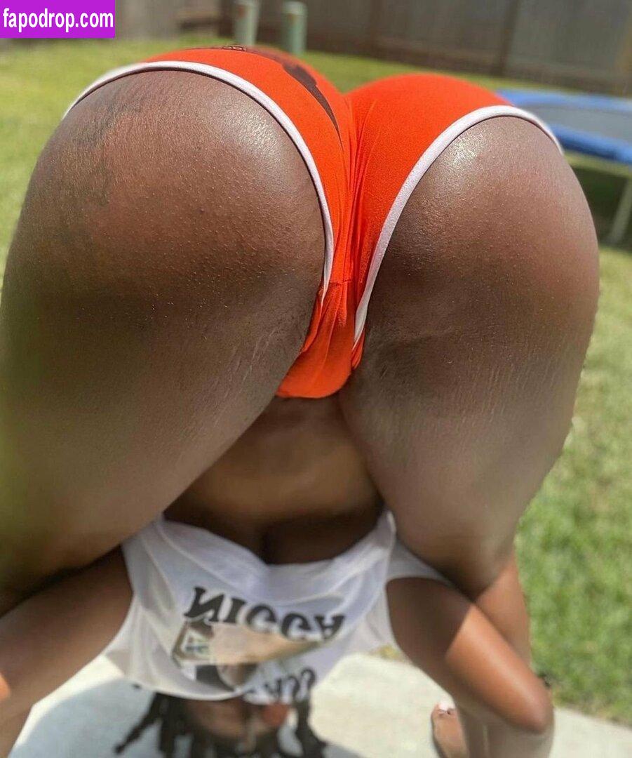 Loyal Trini / L0yal_trini / l0yaltriinii leak of nude photo #0031 from OnlyFans or Patreon