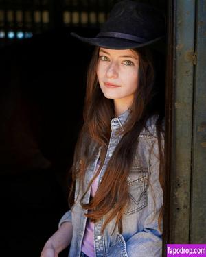 Mackenzie Foy photo #0049