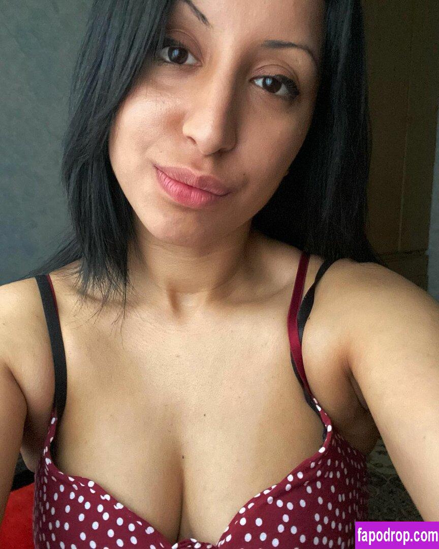 Madiha Shawki /  leak of nude photo #0035 from OnlyFans or Patreon