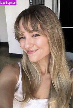 Madison Iseman слив #0212