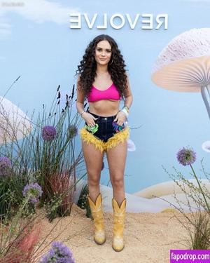 Madison Pettis фото #0849