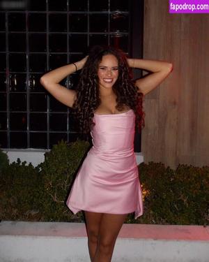 Madison Pettis фото #0863