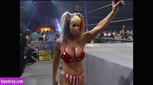 Madusa photo #0006