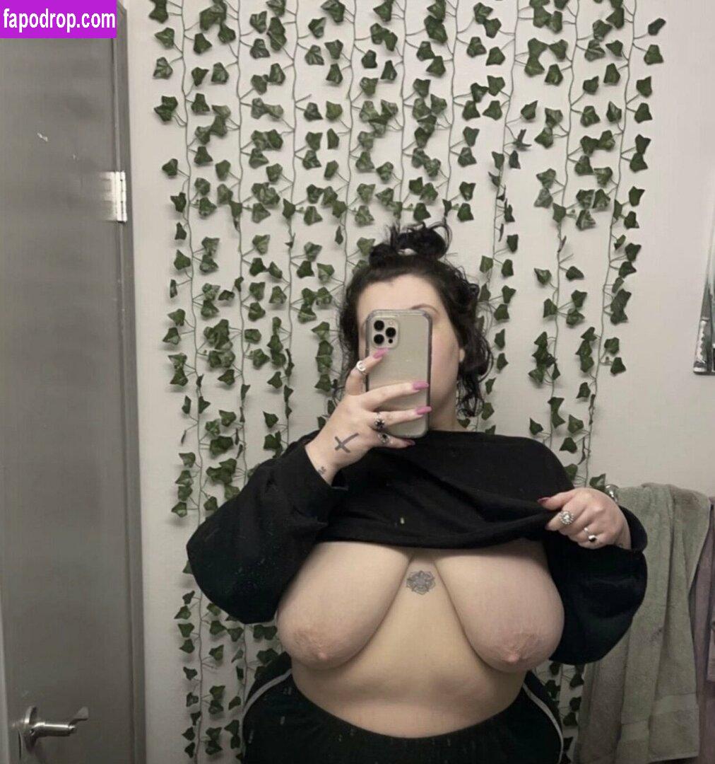 mamasthicc / memes_with_tracey leak of nude photo #0013 from OnlyFans or Patreon