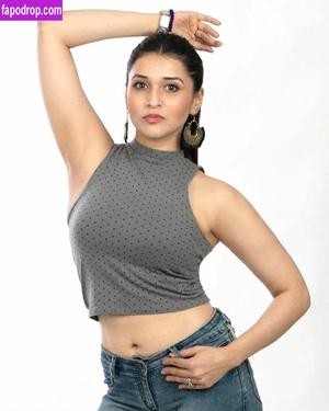 Mannara Chopra фото #0014