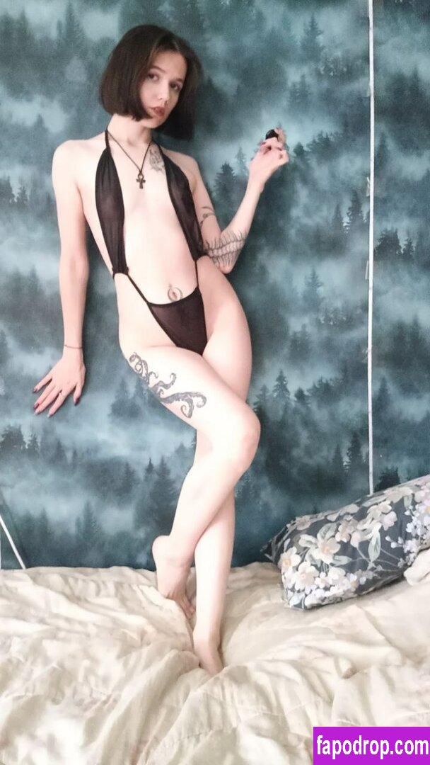 mariposa / cravemeforever / kto_ti_dodik / raikuthebest / satmanaki leak of nude photo #0001 from OnlyFans or Patreon