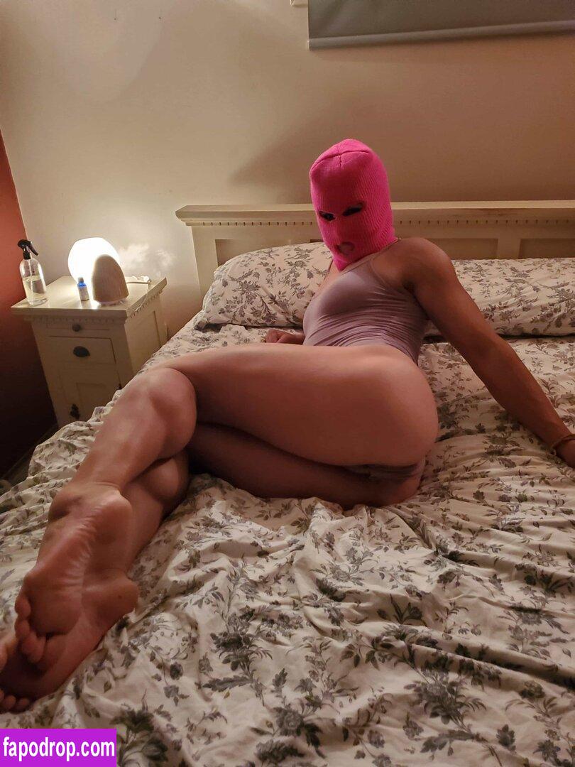 Masked Pink Peach / maskedpinkpeach / pink.peach.moon leak of nude photo #0017 from OnlyFans or Patreon