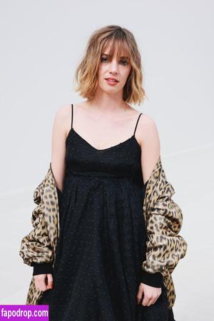 Maya Hawke photo #0676