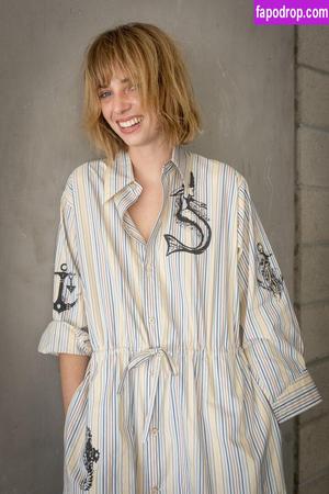 Maya Hawke photo #0690