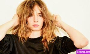 Maya Hawke photo #0719