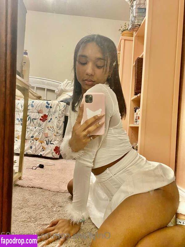 mayalamillla / https: / maisvault leak of nude photo #0001 from OnlyFans or Patreon