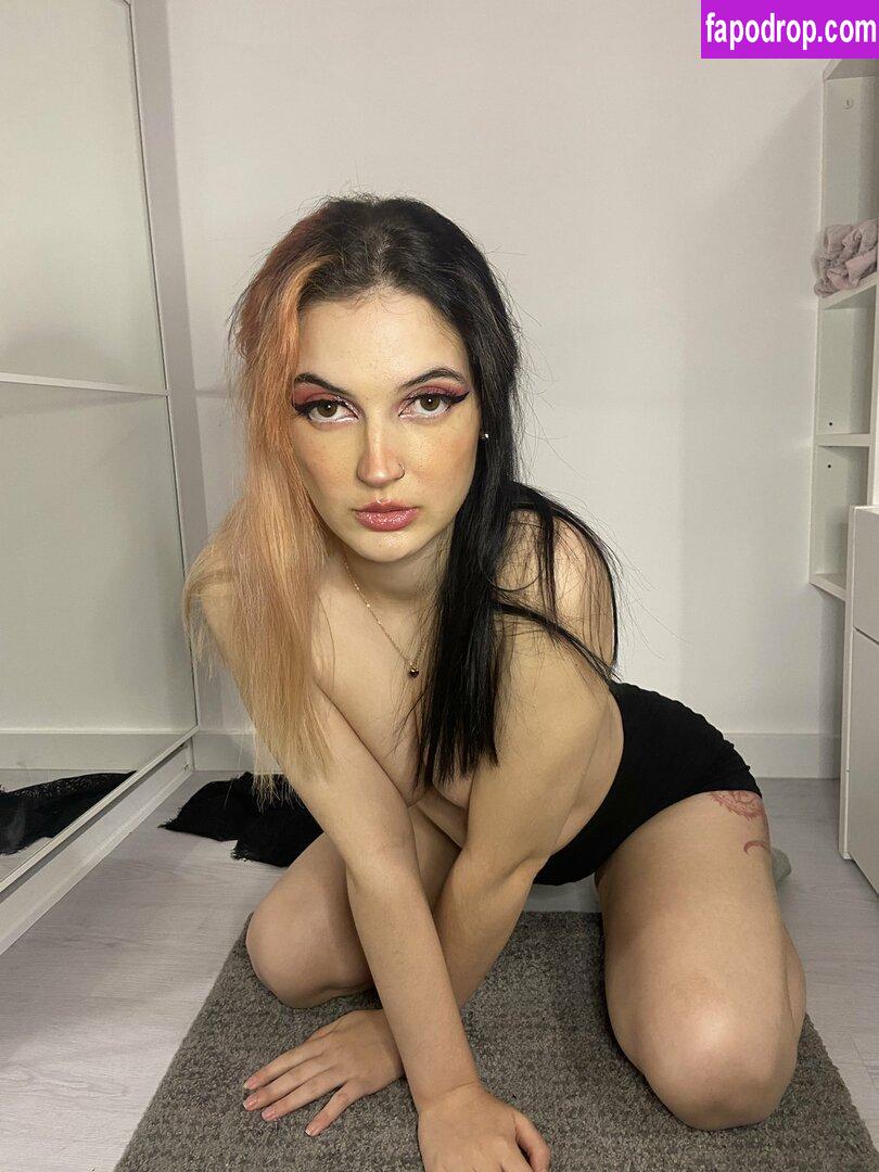 Meeptoot / Bunnyss / charliebarlie86 leak of nude photo #0049 from OnlyFans or Patreon