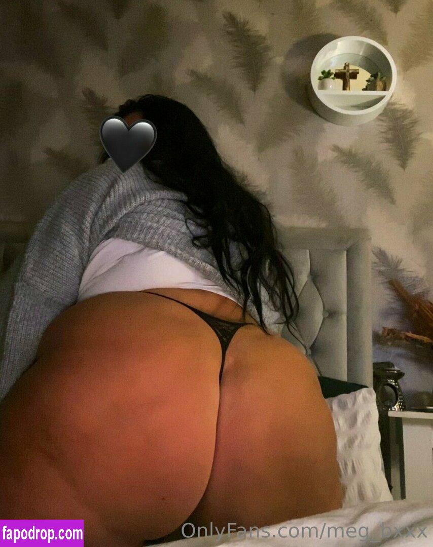 meg_bxxx / megan_barton1 / megscurves leak of nude photo #0030 from OnlyFans or Patreon