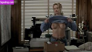 Melanie Griffith leak #0038