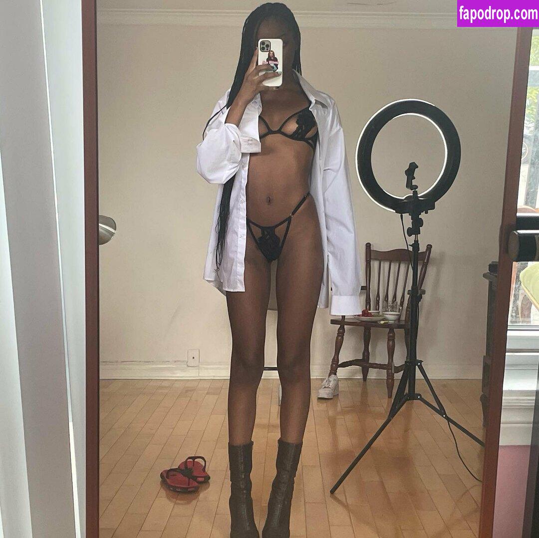 messkina / messythots / sxkina leak of nude photo #0016 from OnlyFans or Patreon