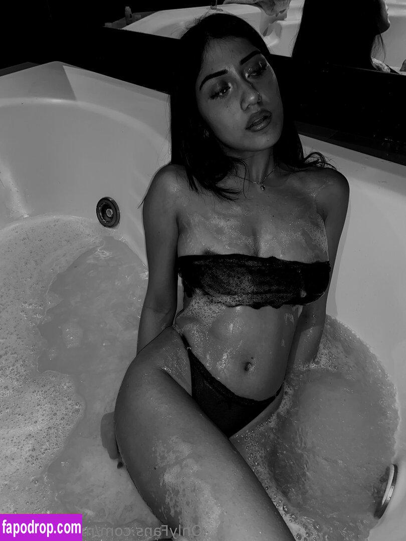 Mia Valencia / Mia.valencia / miavalencia_ leak of nude photo #0022 from OnlyFans or Patreon