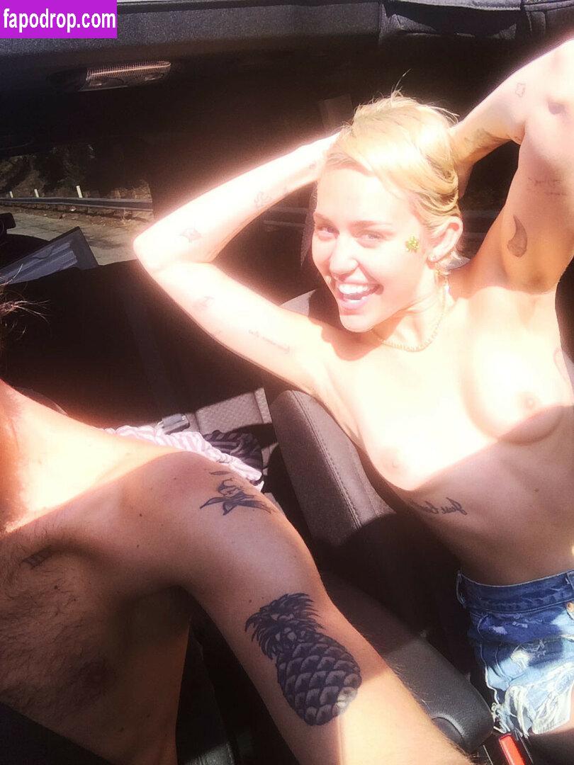 Miley Cyrus / MileyCyrus leak of nude photo #1860 from OnlyFans or Patreon