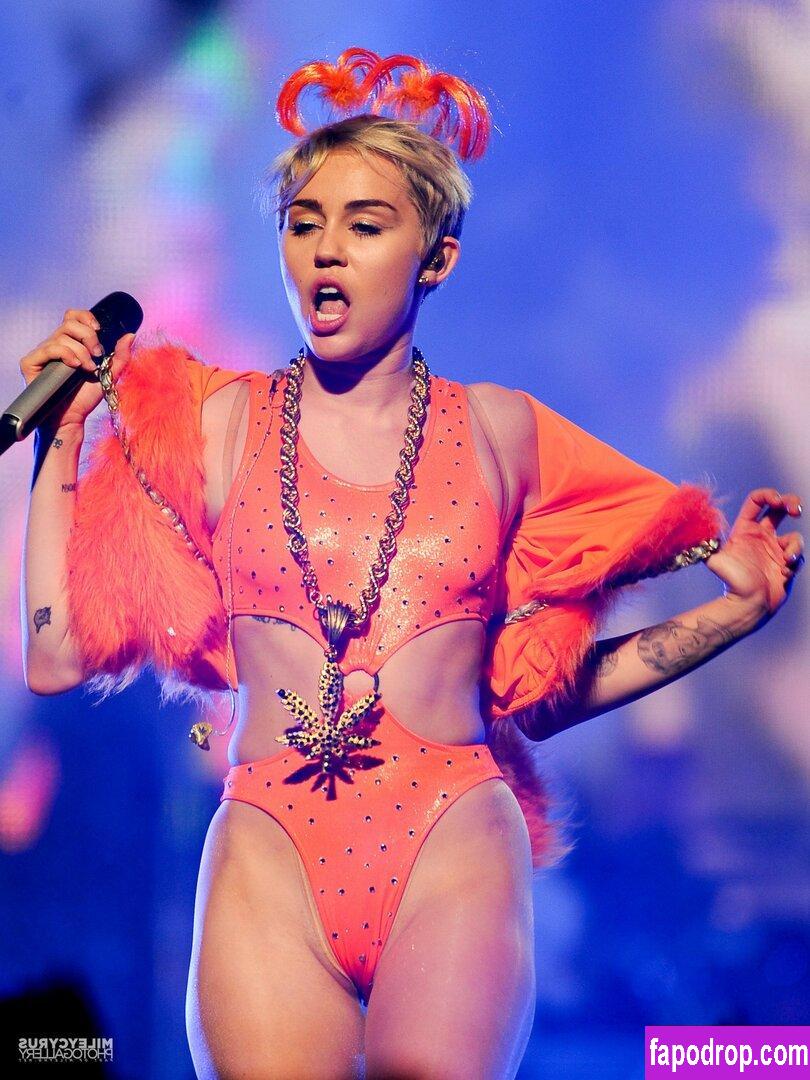 Miley Cyrus / MileyCyrus leak of nude photo #1870 from OnlyFans or Patreon