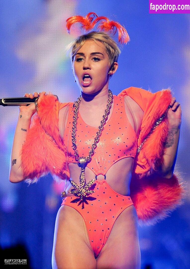 Miley Cyrus / MileyCyrus leak of nude photo #1871 from OnlyFans or Patreon